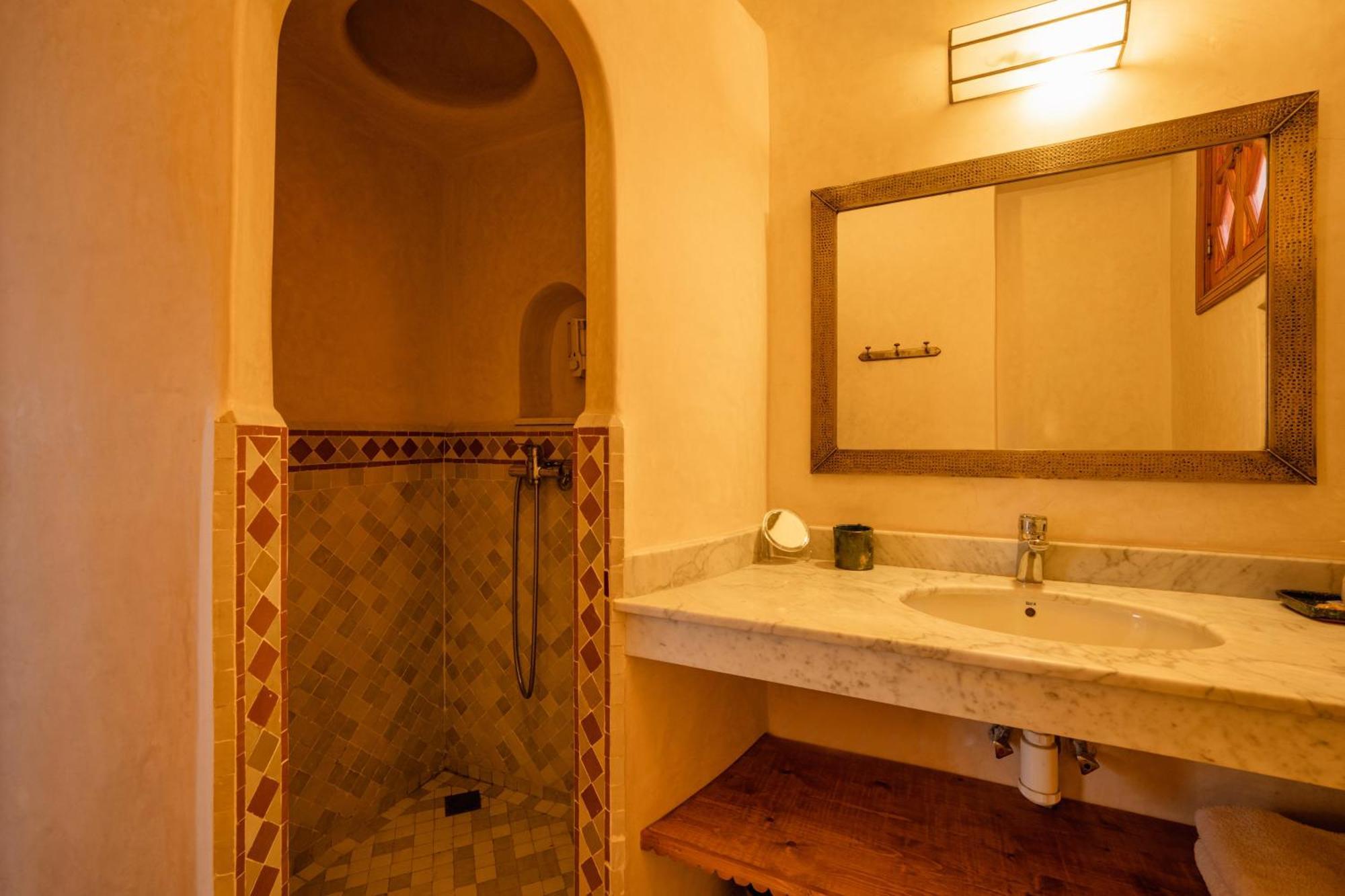 Riad The D'Orient - Piscine Privee - Petit Dejeuner 马拉喀什 外观 照片